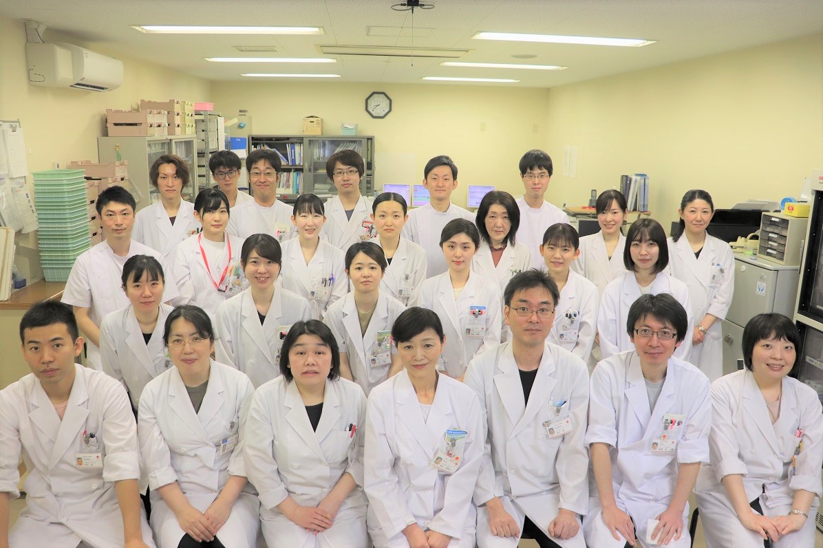薬剤部集合写真